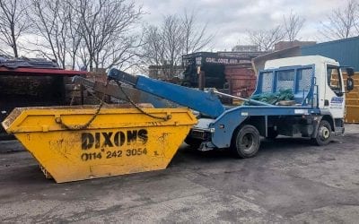 Why it Makes Sense to Hire a Skip to Get Rid of Garden Waste